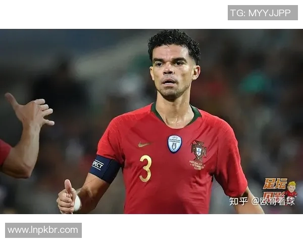 足球明星佩佩的职业生涯与成就揭秘及其在足球界的影响力分析